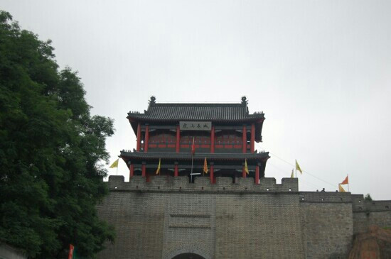 虎山长城-宽甸满族自治县必去景点