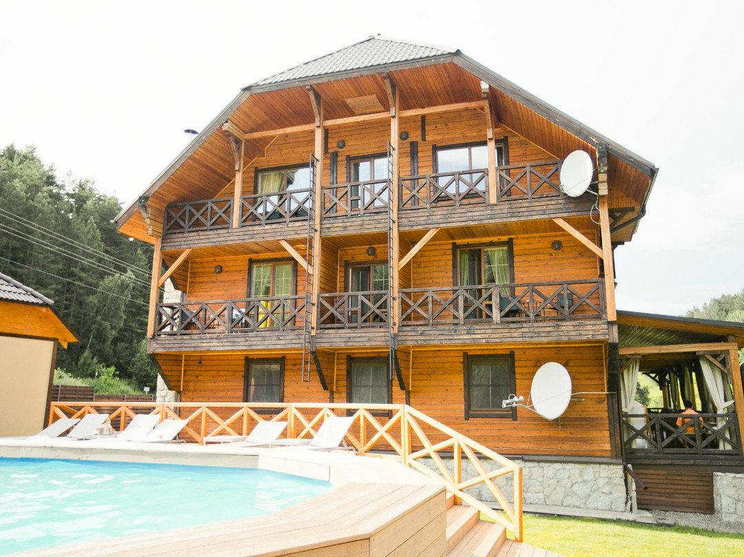 Altaiskoye酒店住宿-Ruchii UDachi