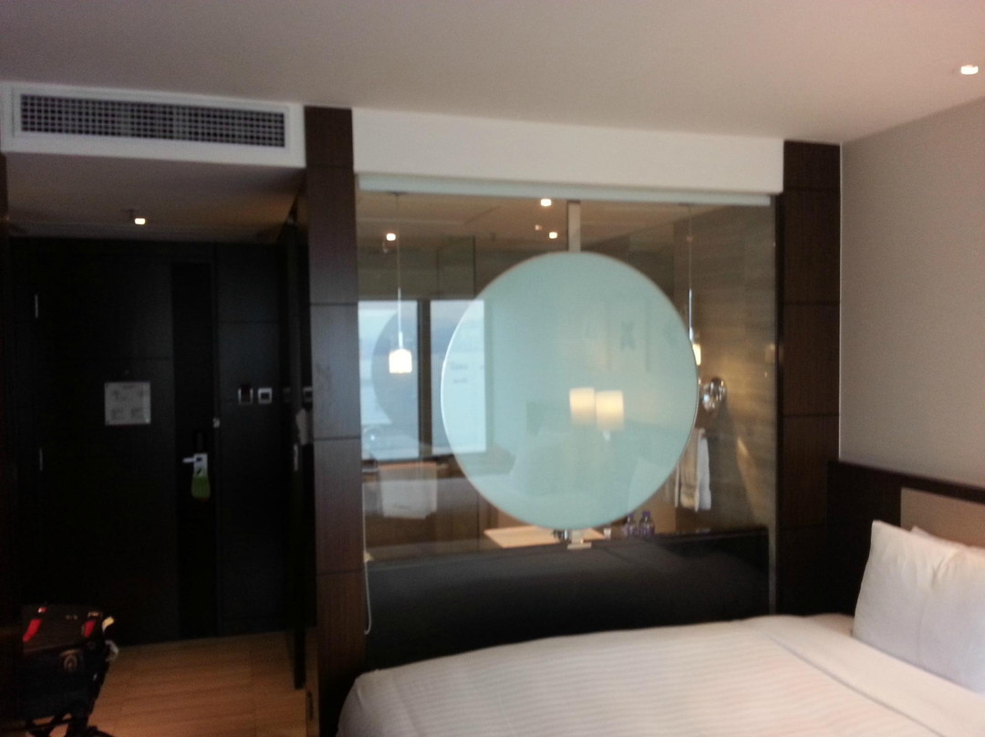 香港万怡酒店主图