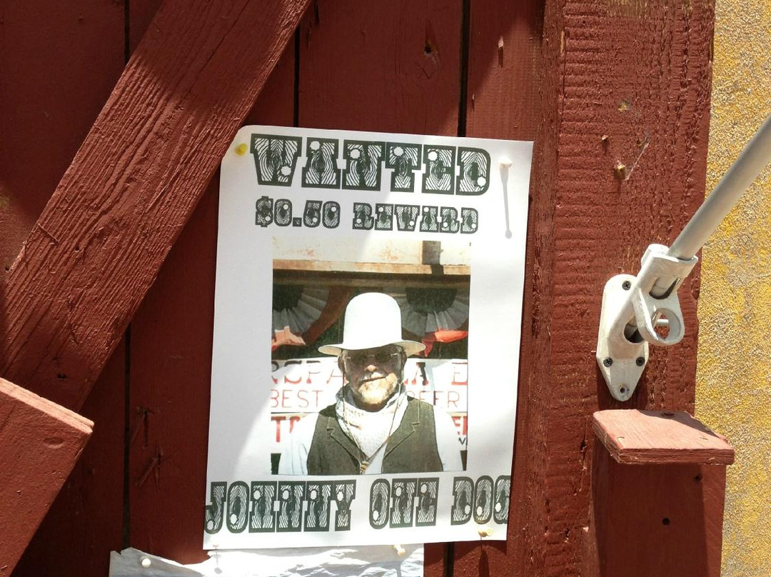 Johnny One Dog's Tombstone Sarsaparilla-墓碑镇必去景点