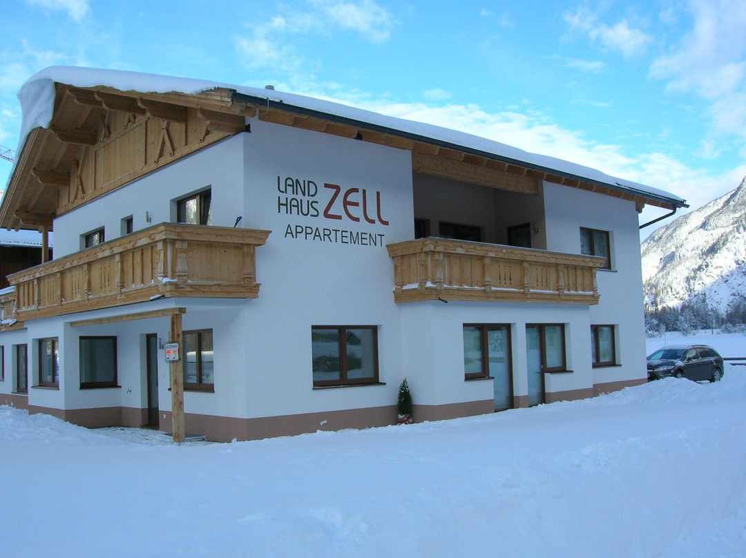 Oberlangenfeld酒店住宿-Landhaus Zell