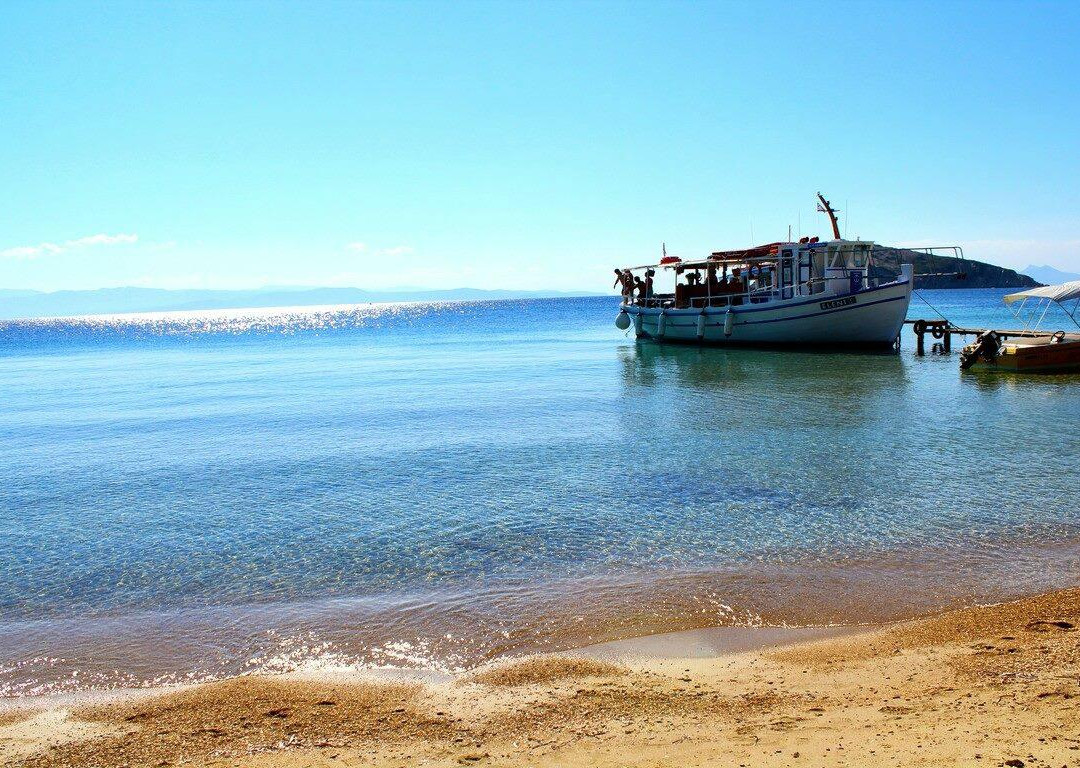 Eleni Boat Tours景点图片