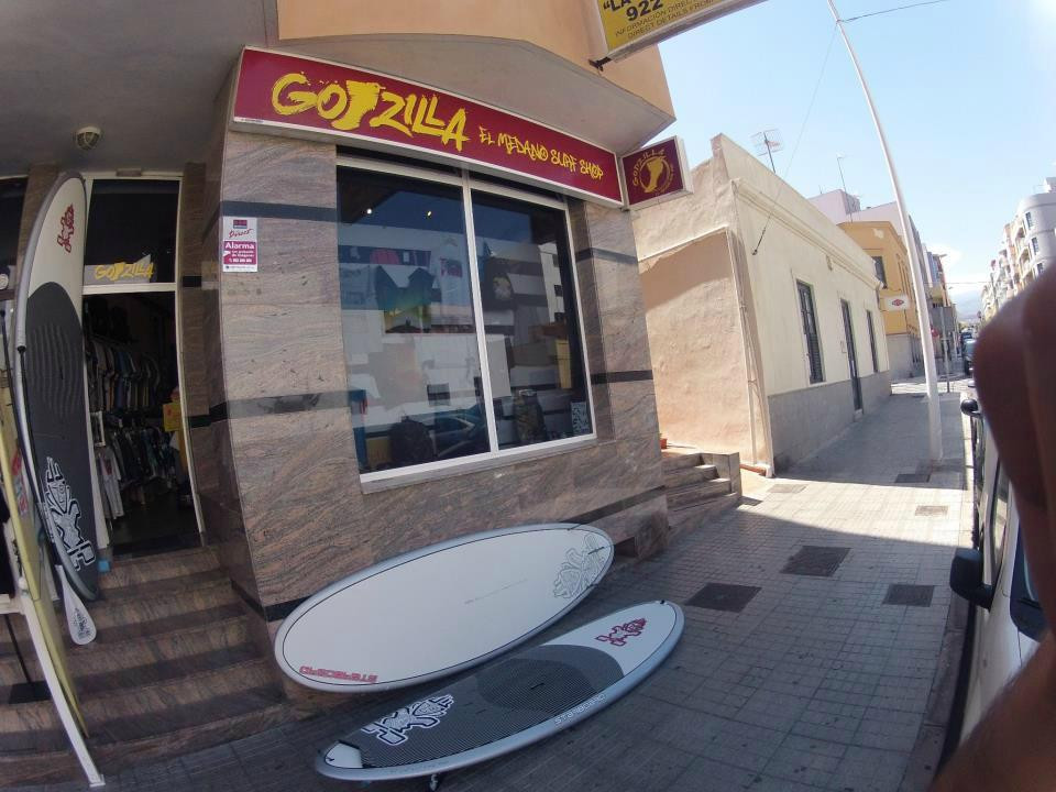 Godzilla Surf Shop-El Medano必去景点