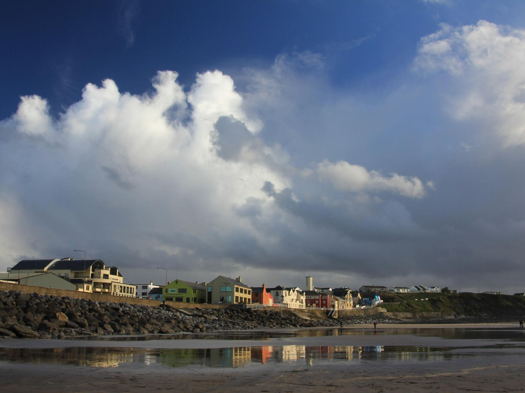 Lahinch Beach-Lahinch必去景点