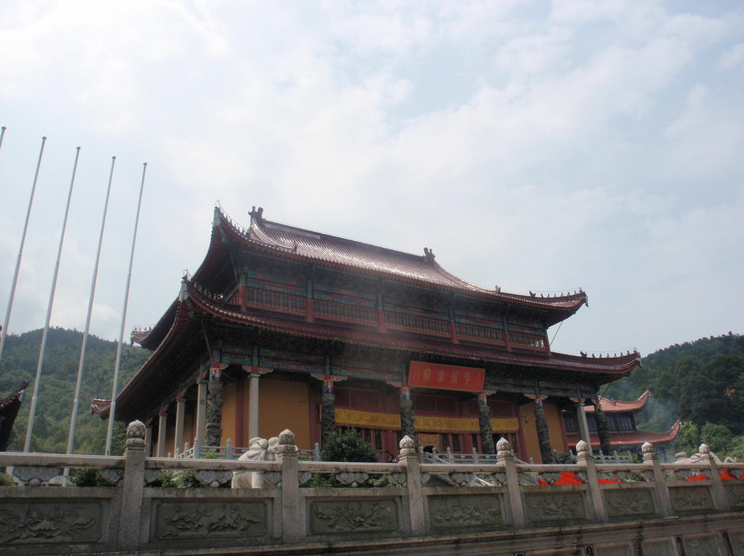 九华山-竹山县必去景点