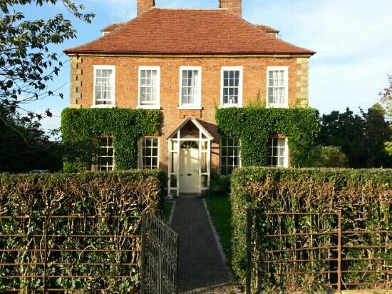 Whitchurch Farm-客卧