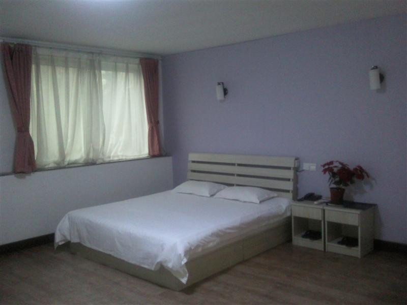 红八快捷酒店主图