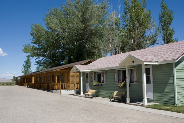 Riverside Motel & Cabins RV Park