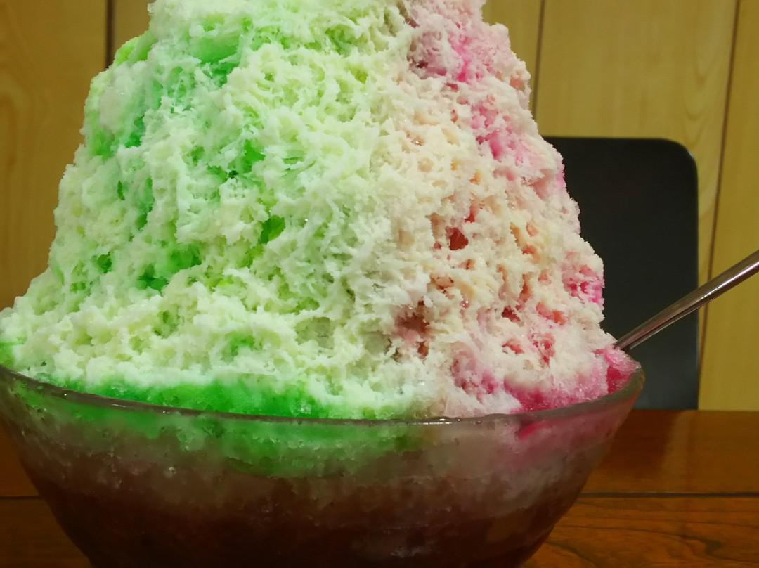ひがし食堂