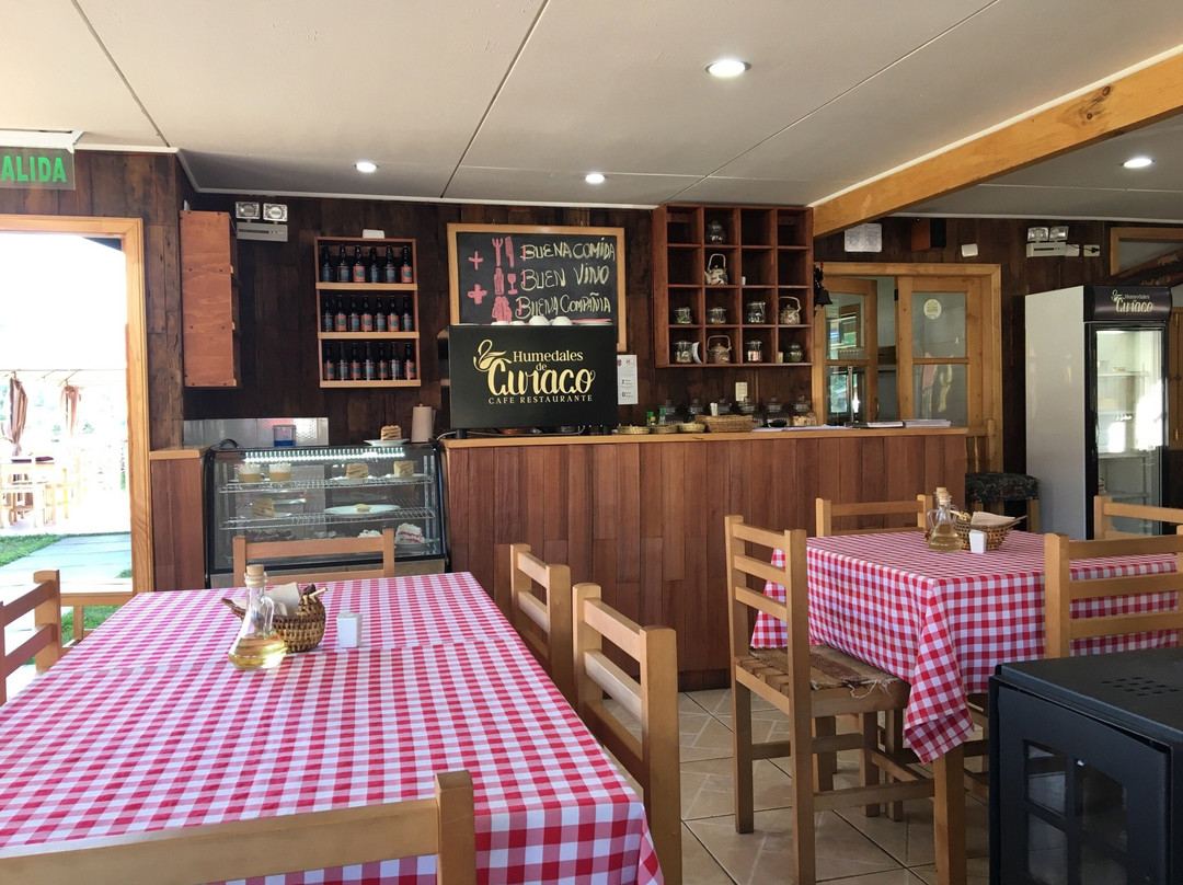 Chequian餐馆和美食-Humedales De Curaco
