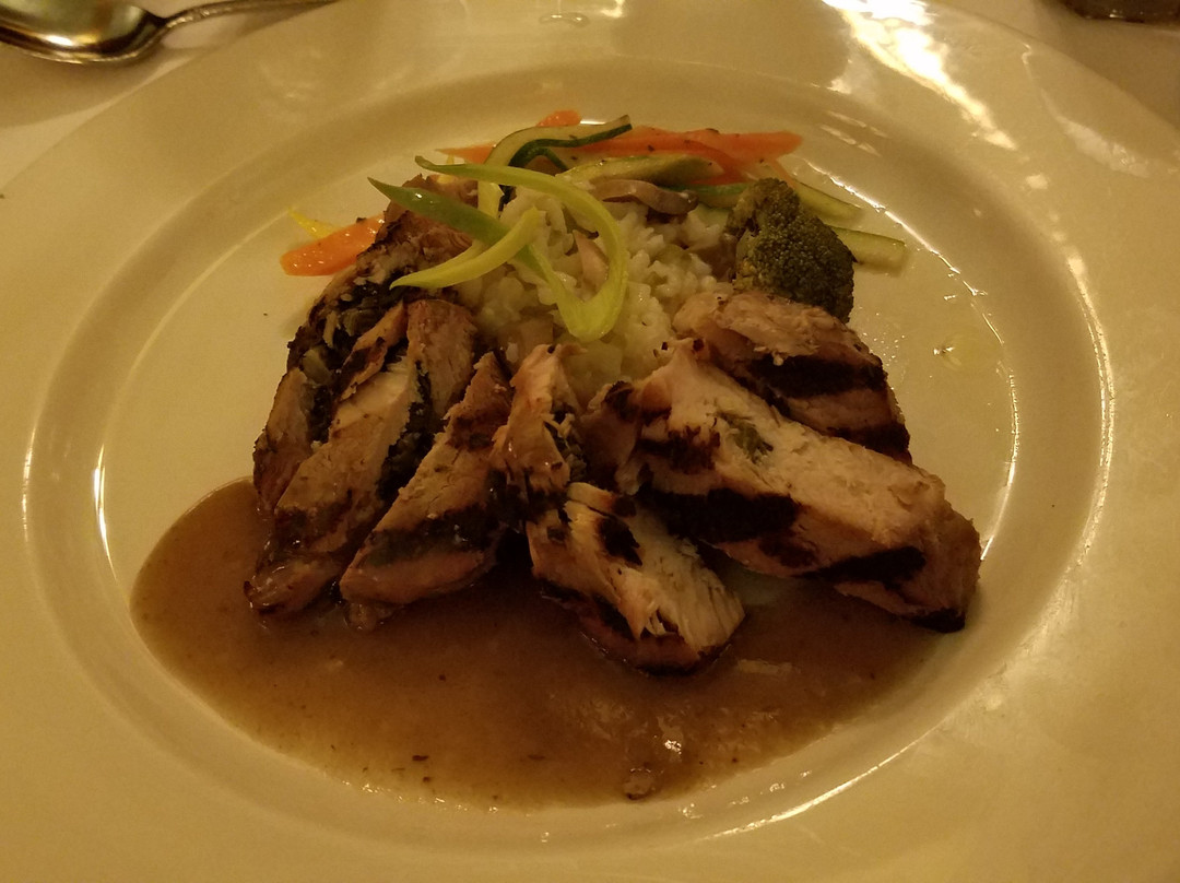 Saint Ann Parish餐馆和美食-Moonstone by Dominic