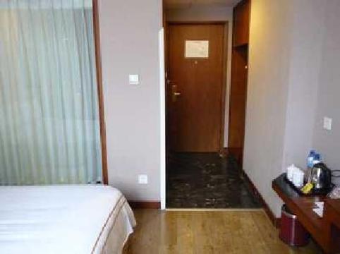 成都凤凰御庭酒店连锁春熙店-浴室