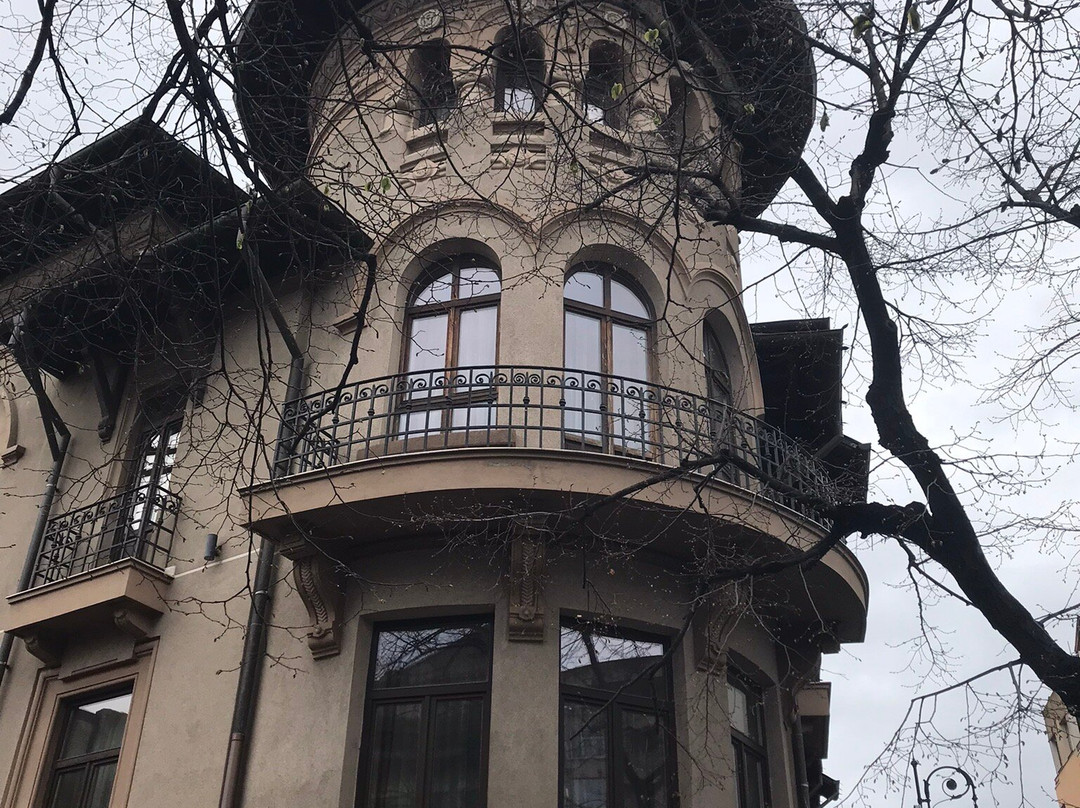 卡罗尔酒店主图