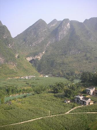百魔洞景点图片
