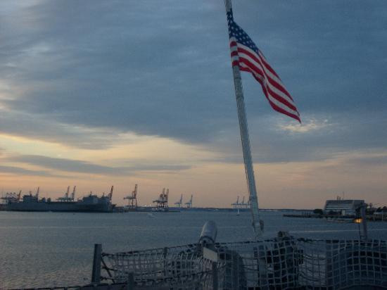 Battleship Wisconsin at Nauticus-诺福克必去景点