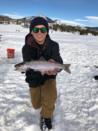 Straightline Sports Outfitters-斯廷博特斯普林斯必去景点