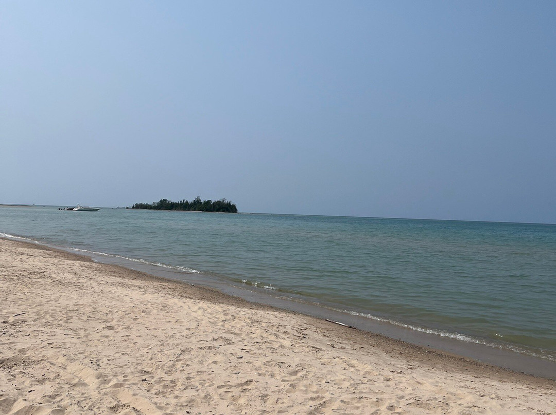 Fisherman's Island State Park景点图片