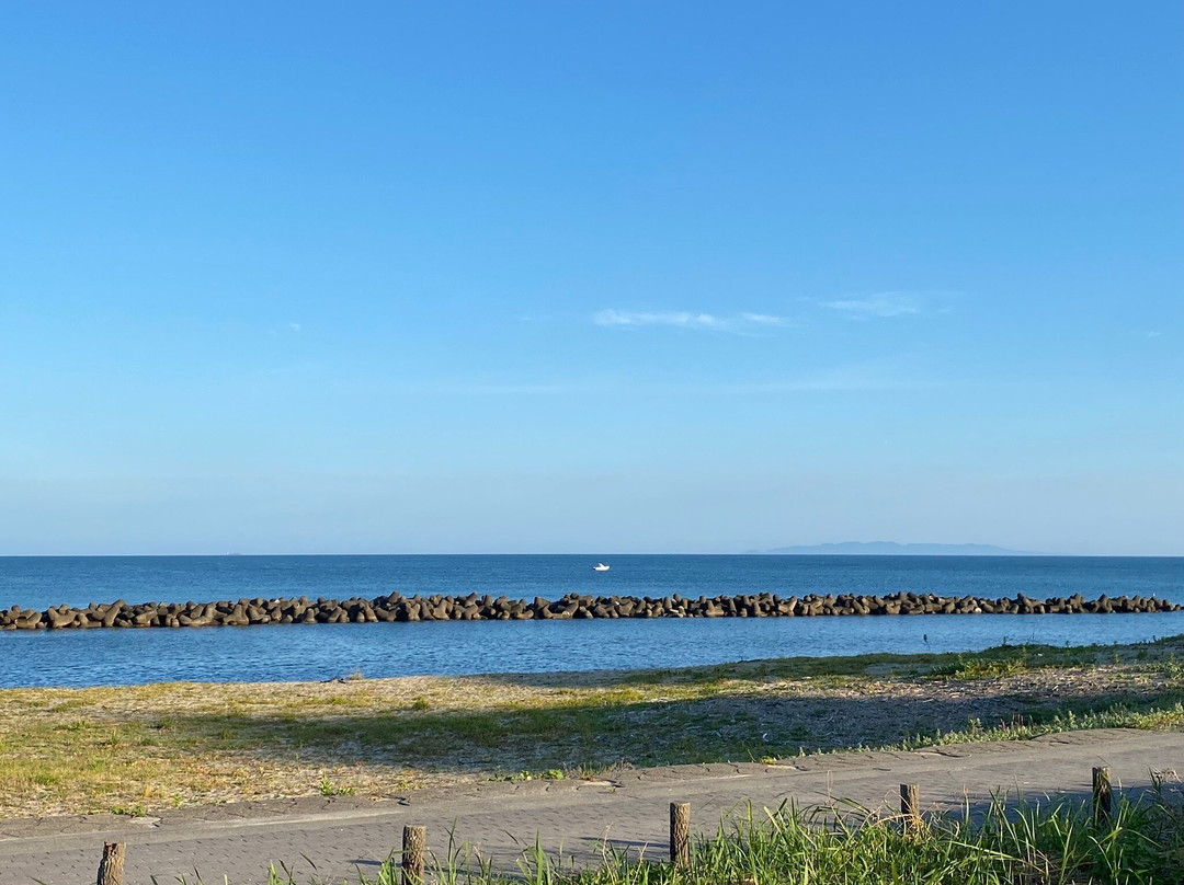 Senami Onsen Beach景点图片