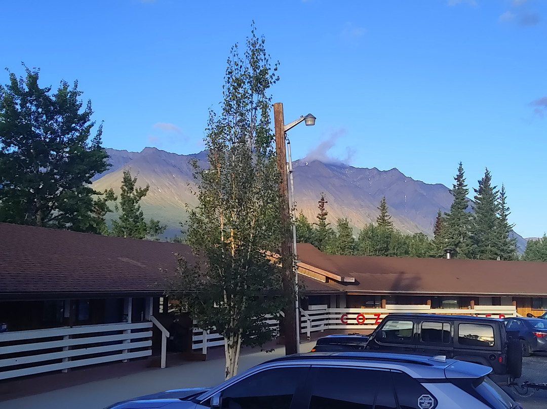 Cozy Corner Motel & Restaurant主图