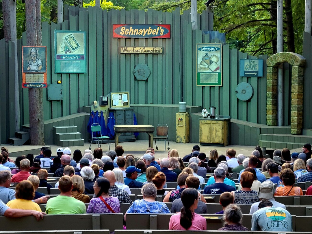 Northern Sky Theater-Fish Creek必去景点