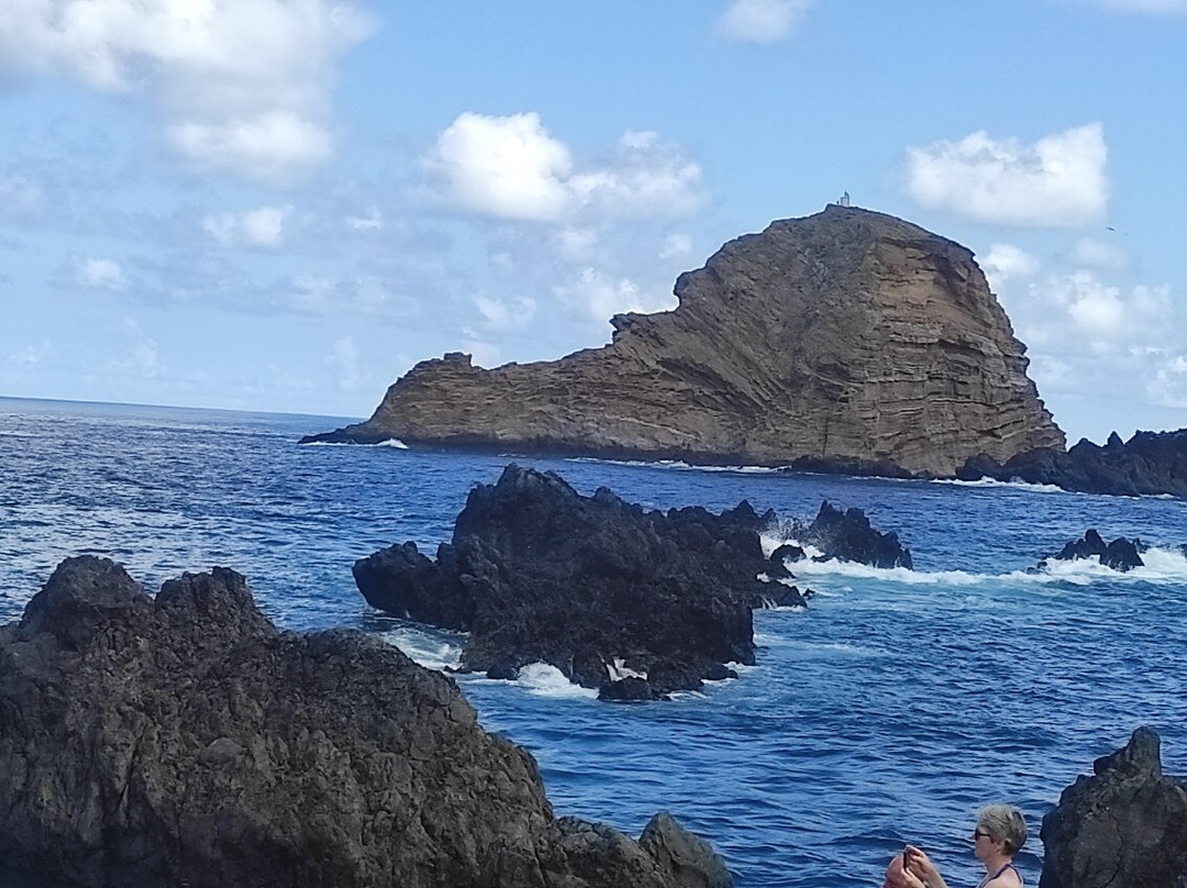 Piscinas Naturais Velhas-莫尼什港必去景点
