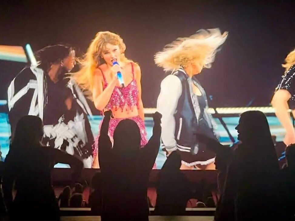 AMC Framingham 16-弗雷明汉必去景点