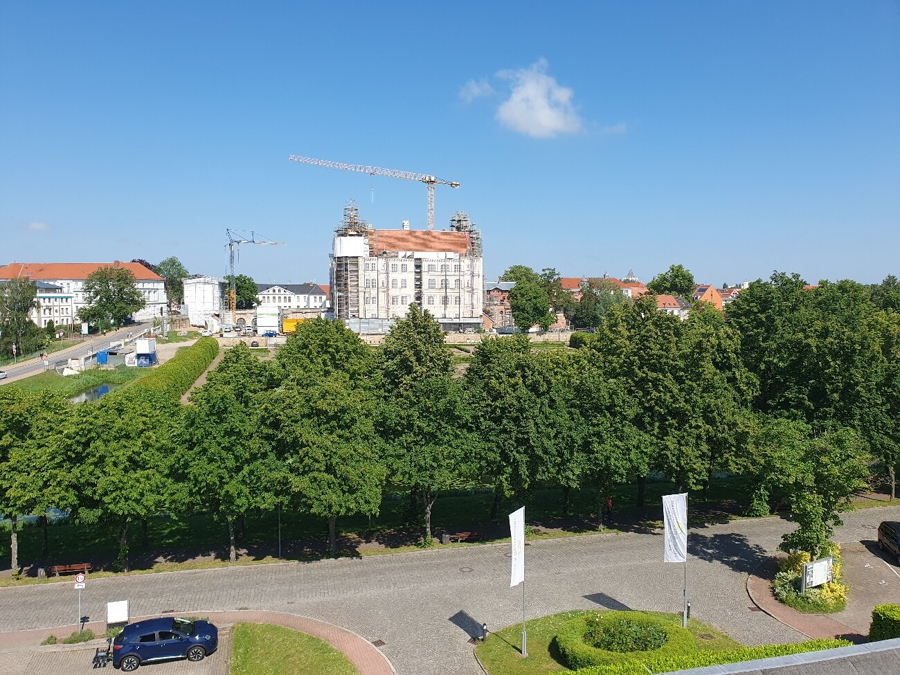 Hotel & Restaurant am Schlosspark-官方