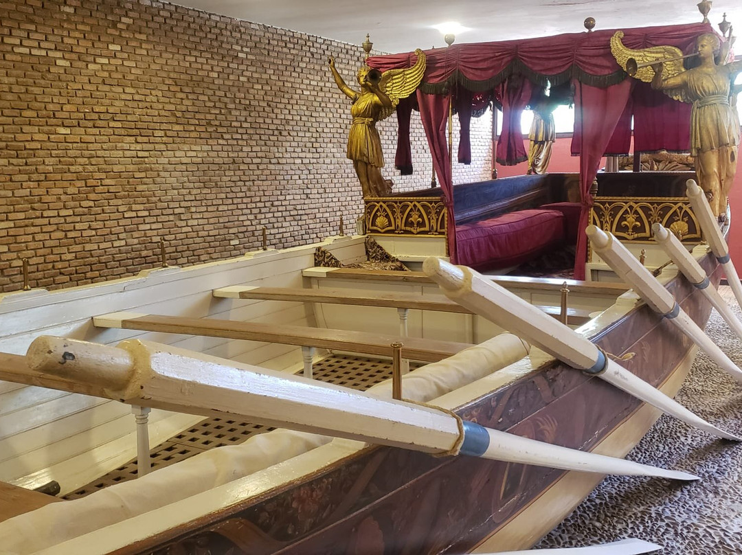 Museo de Faluas Reales-阿兰胡埃斯必去景点