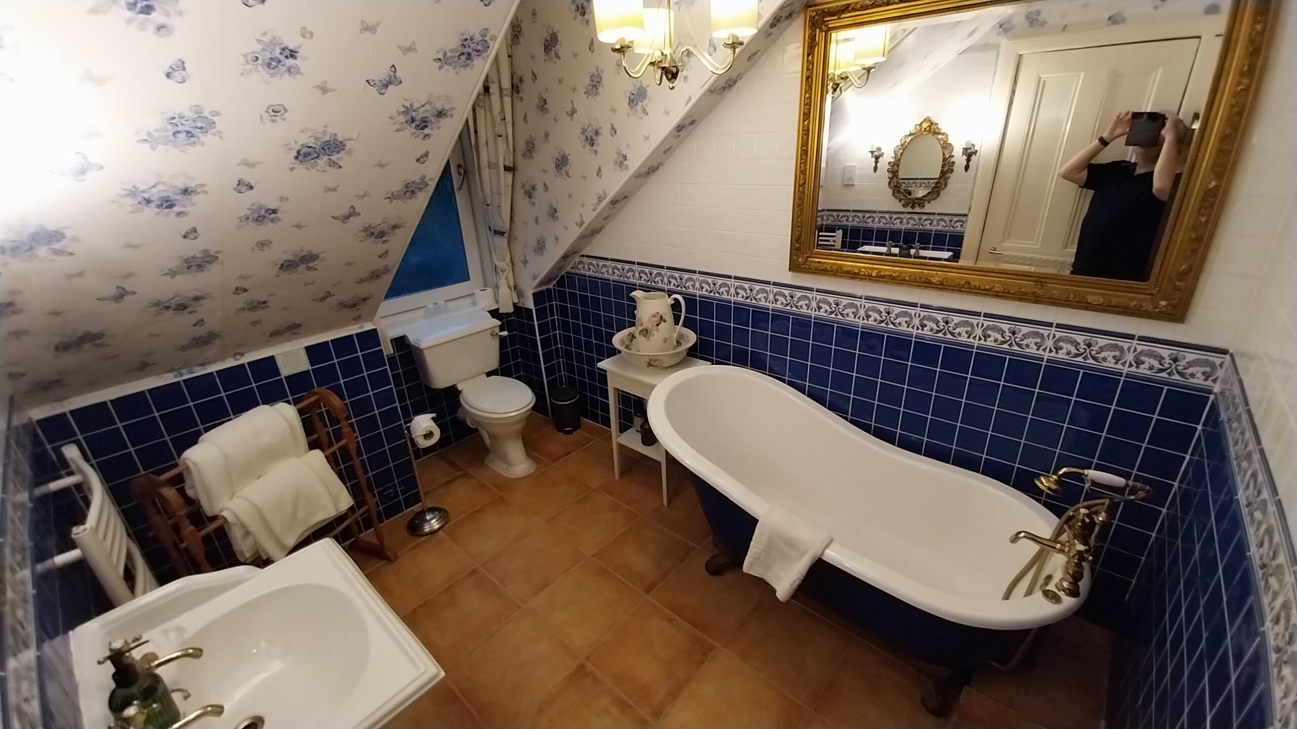 Alltavona Guest House-浴室