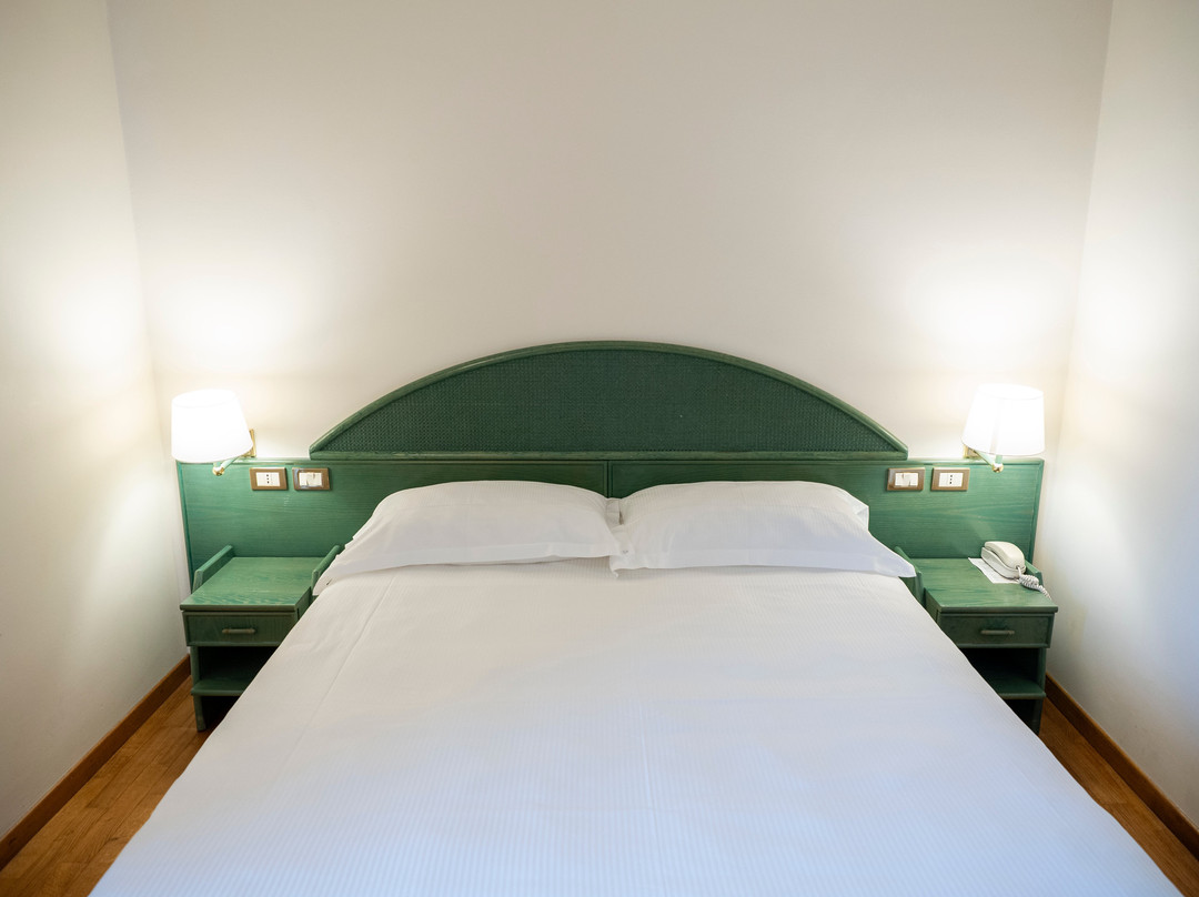 阿尔塔米拉酒店主图