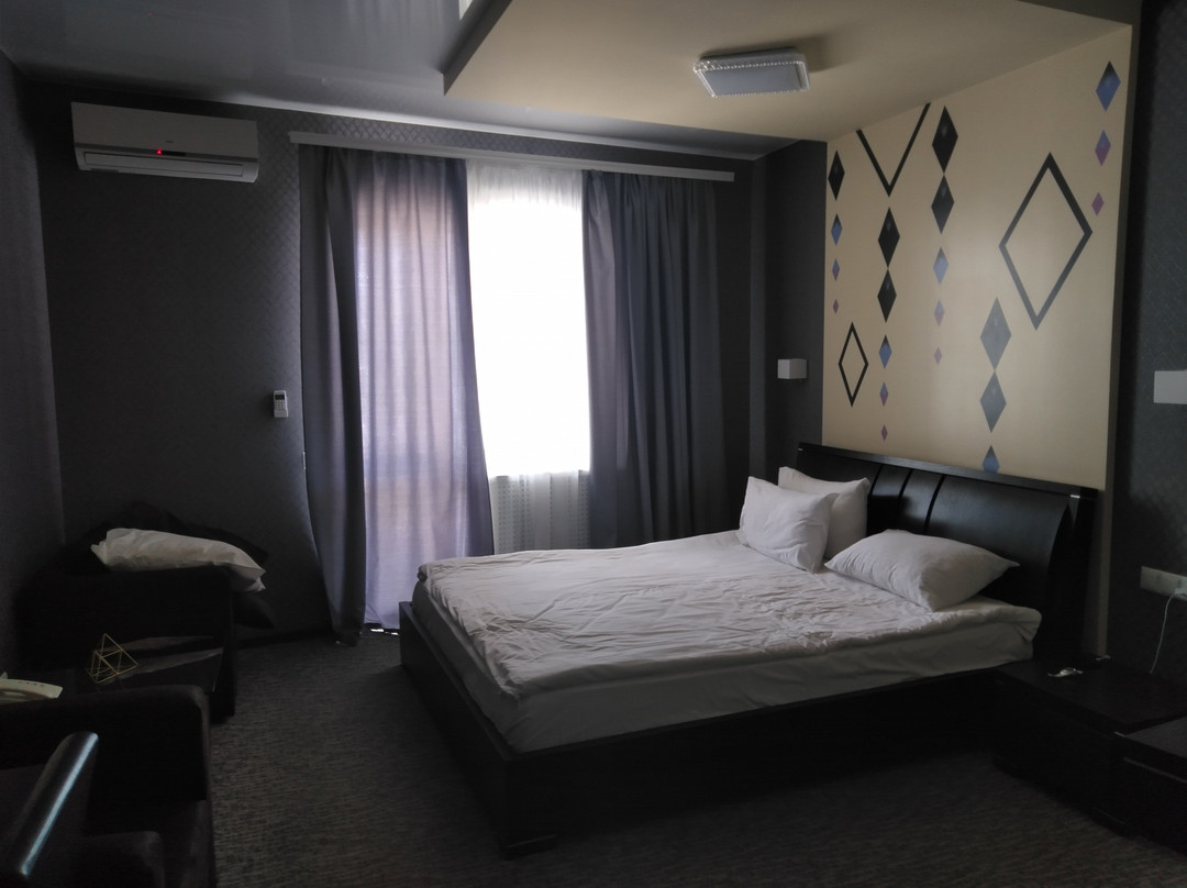 Rhombus Hotel主图