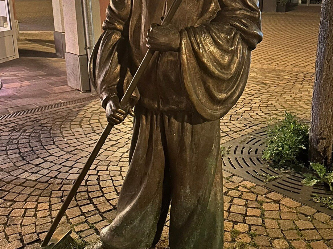 Harry von de Gass景点图片