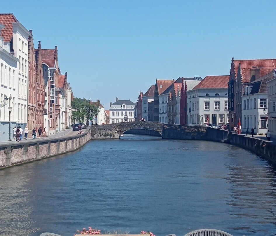 Jan Van Eyckplein-布鲁日必去景点