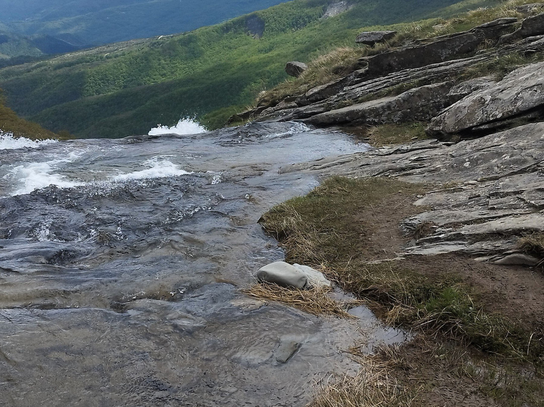 Valle delle Cento Cascate-Cesacastina必去景点