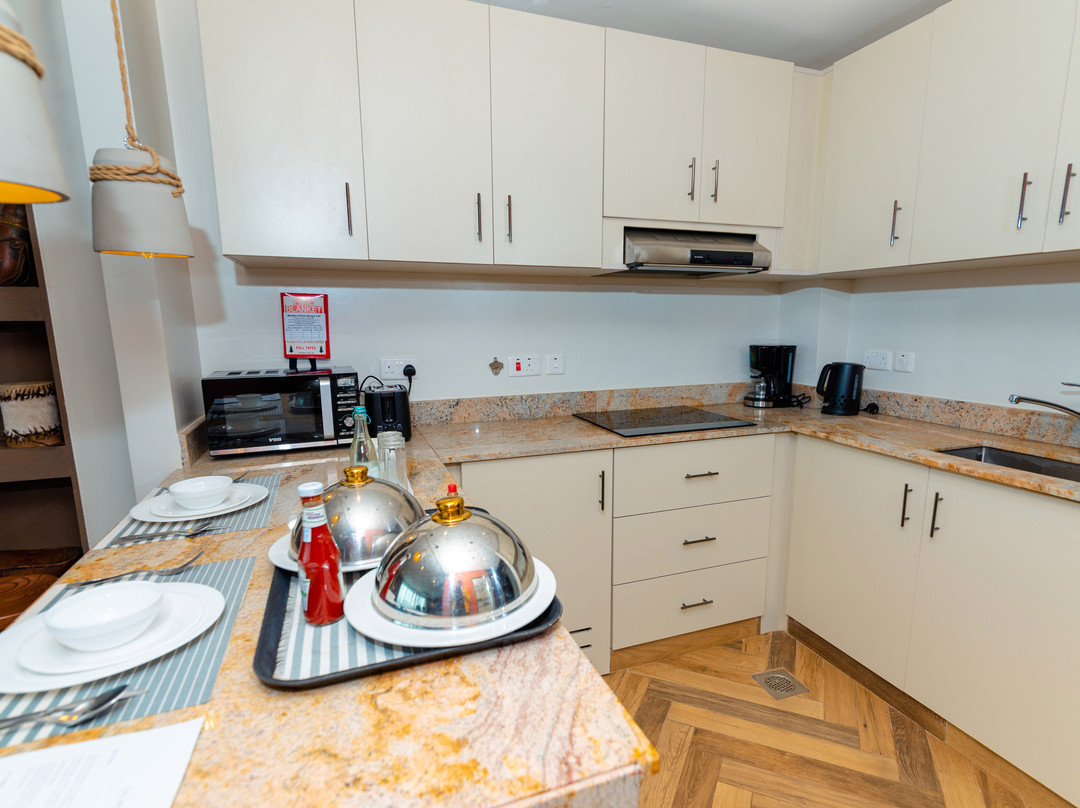 Ulwazi Place by Trianum主图