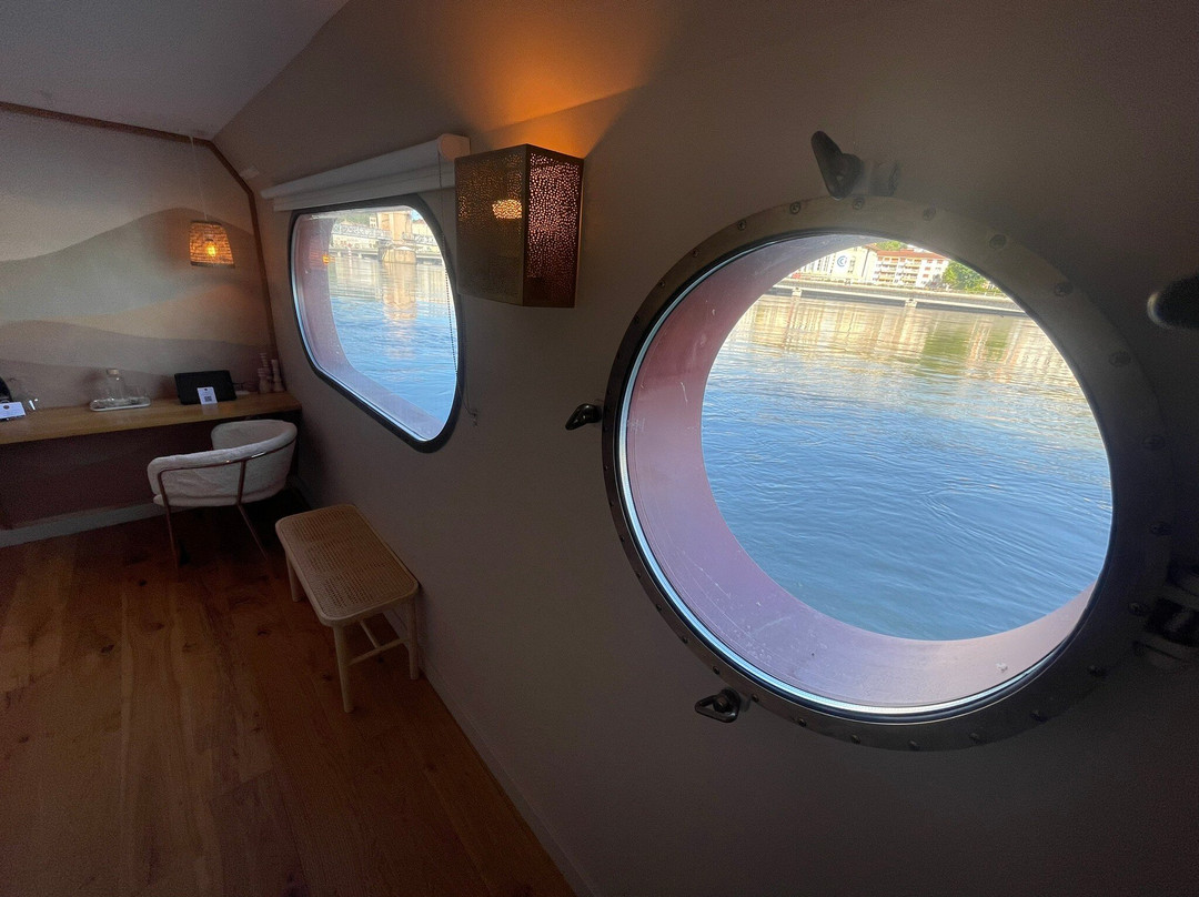 LA PÉNICHE Bed and Bicycle - Vienne主图