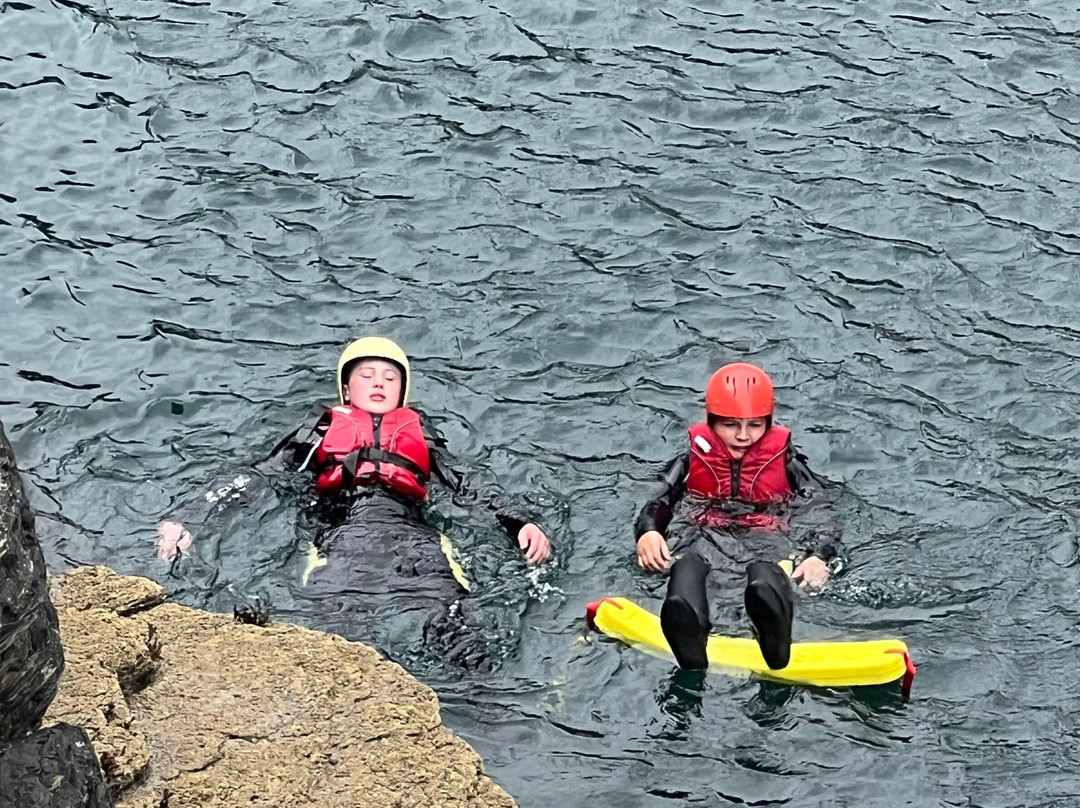 Cornish Coasteering-St Minver必去景点