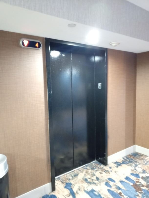 休斯敦/舒格兰希尔顿花园旅馆主图