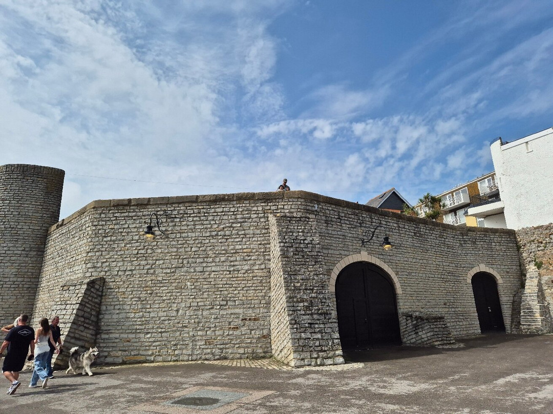 Lyme Regis Beach-莱姆里杰斯必去景点