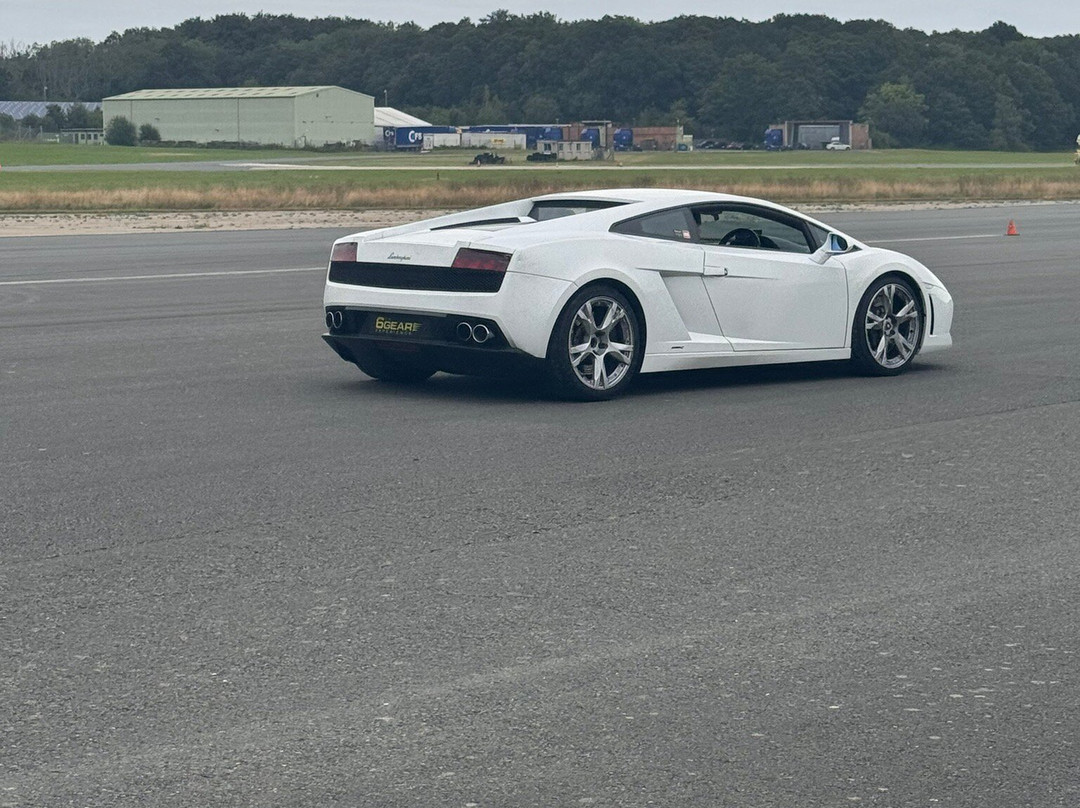 Driving Experiences景点图片
