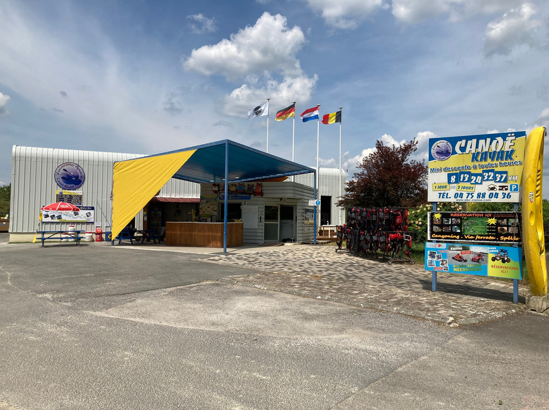 Locacano Sports-萨拉瓦必去景点