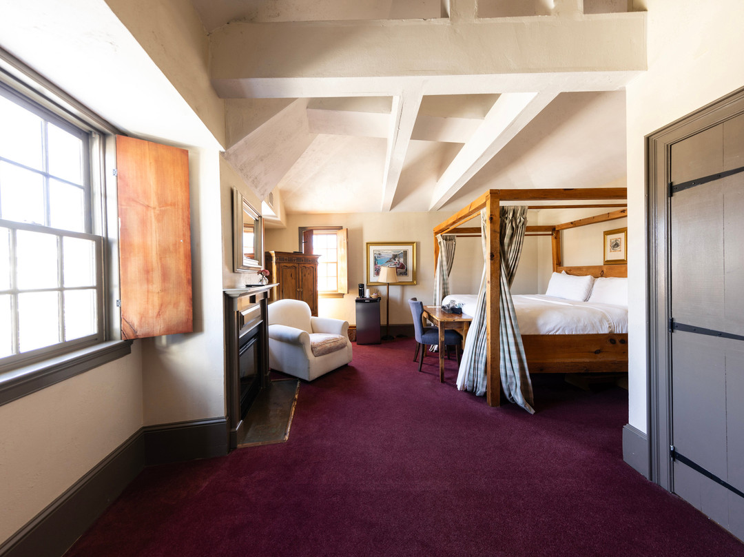 The Red Lion Inn主图