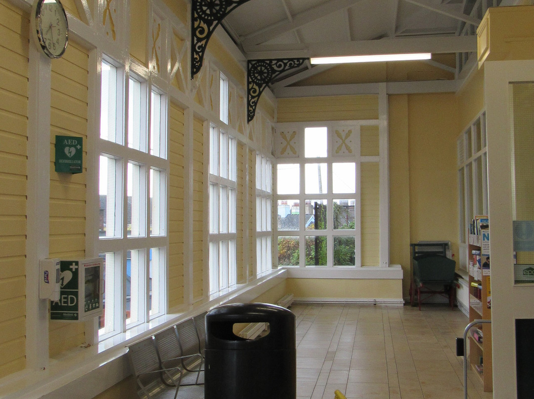 Whitehead Railway Station景点图片