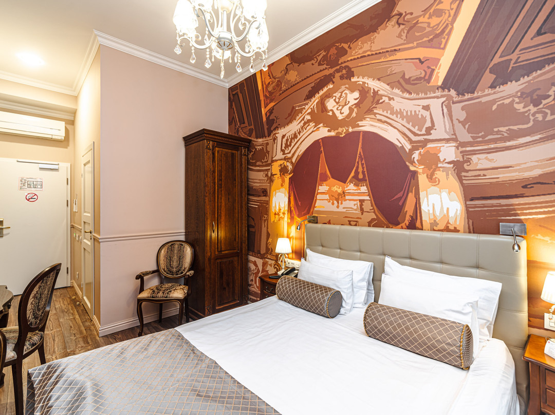 Galunov Hotel主图