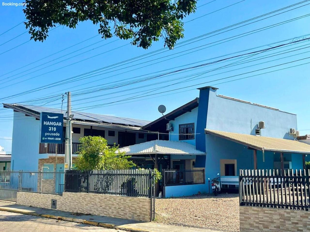 Hangar 310 Pousada主图