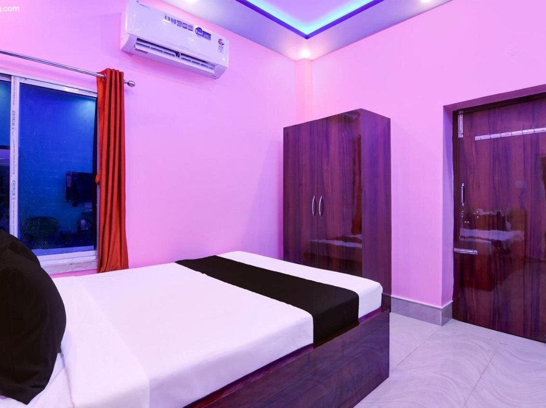 Hotel O Blue 82706 Moon