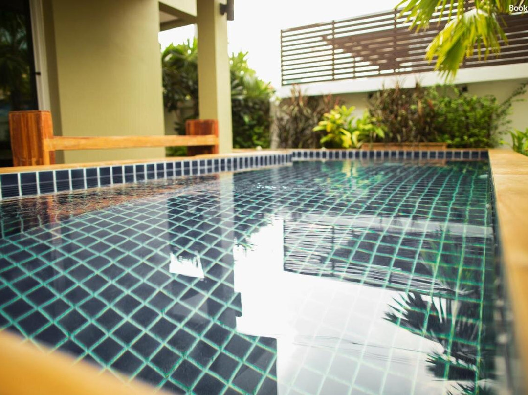 The Suvarnabhumi Apartment主图