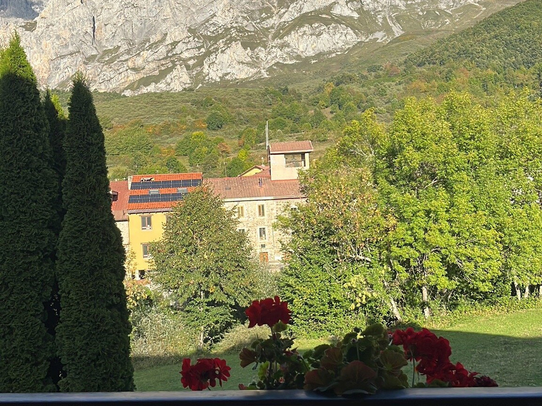 Hotel Cumbres Valdeon主图