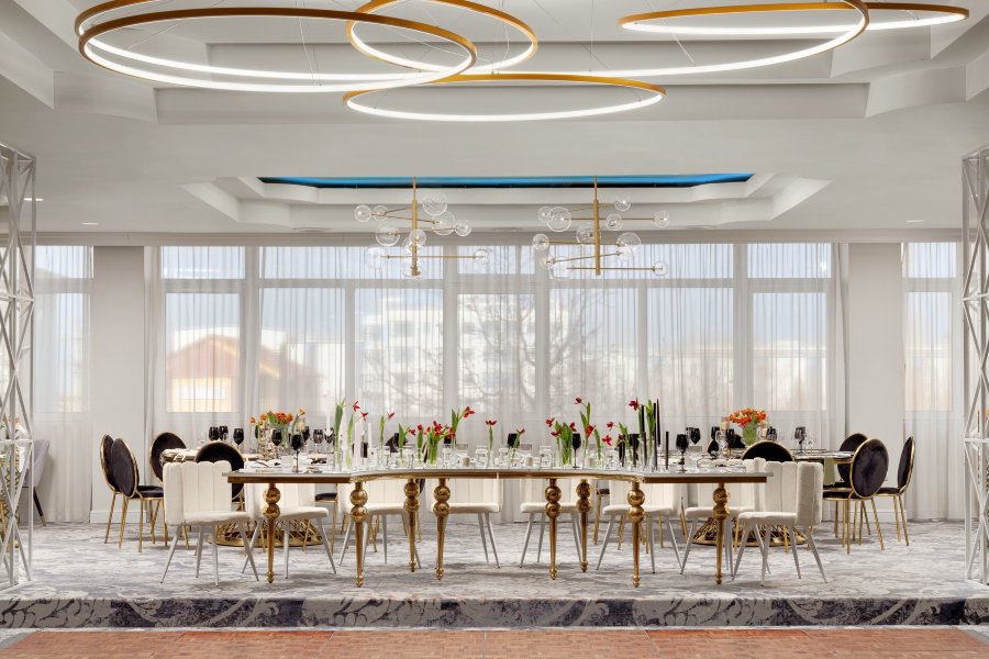 锡比乌机场美居酒店-餐饮