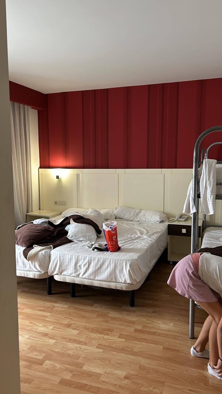 Hotel La Bastida-官方